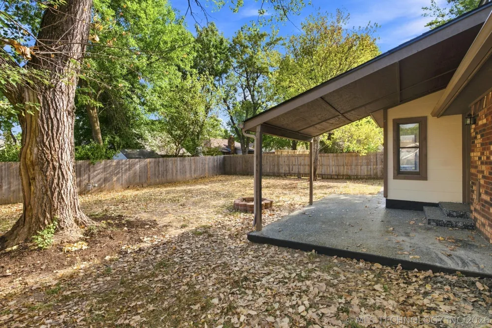 1604 W Pittsburg Street Broken Arrow, OK 74012
