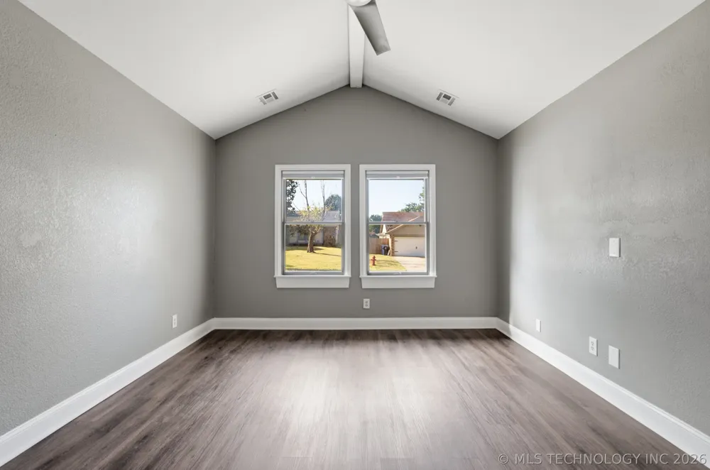 1604 W Pittsburg Street Broken Arrow, OK 74012