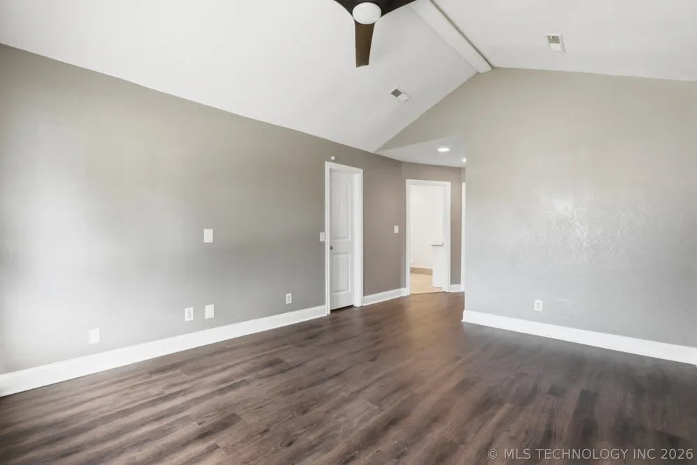 1604 W Pittsburg Street Broken Arrow, OK 74012