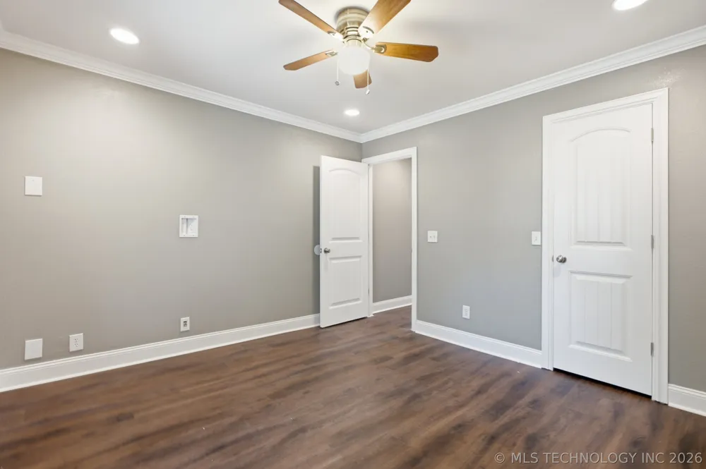 1604 W Pittsburg Street Broken Arrow, OK 74012