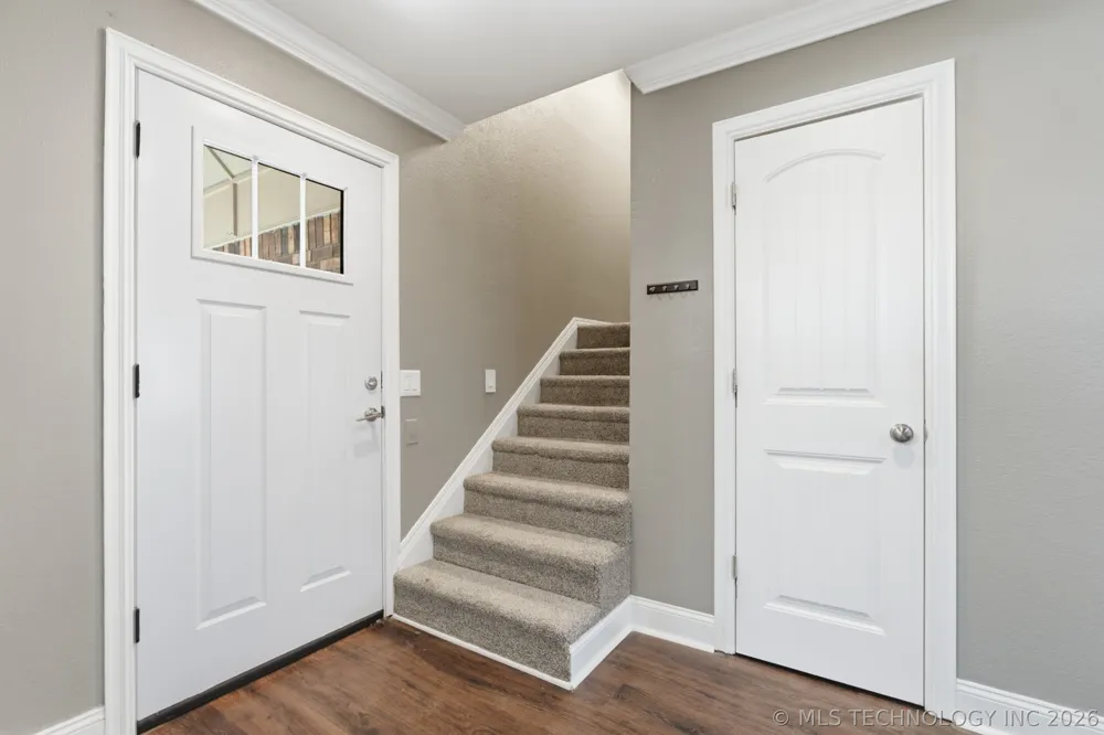 1604 W Pittsburg Street Broken Arrow, OK 74012