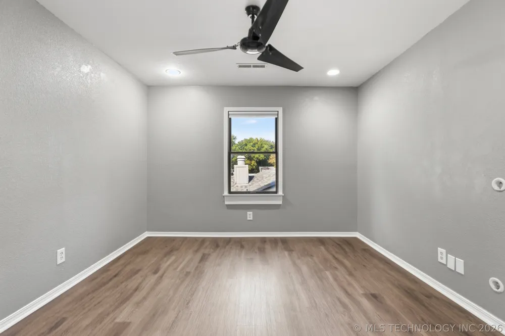 1604 W Pittsburg Street Broken Arrow, OK 74012