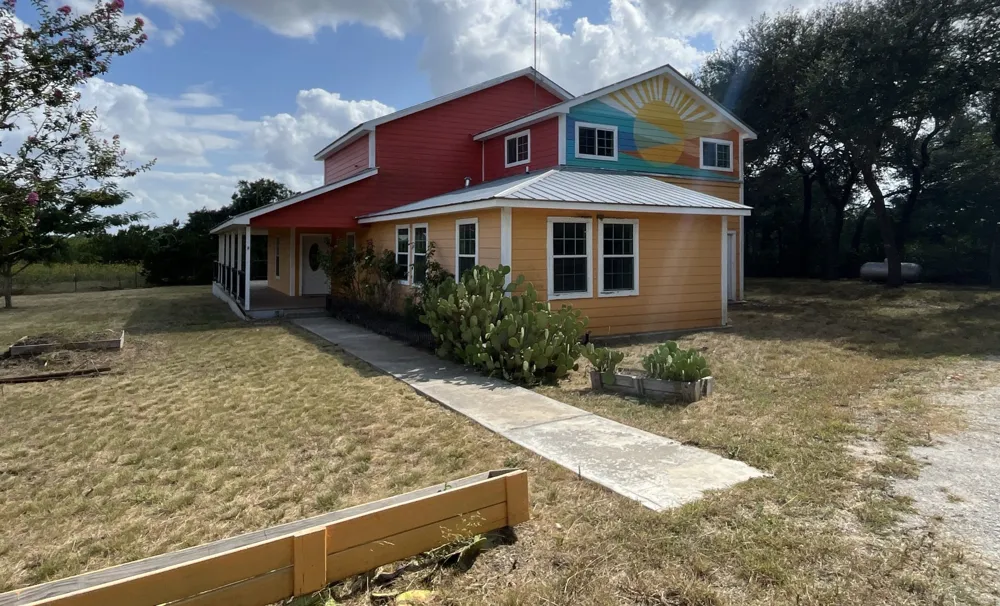 524 Rangeland Road Blanco, TX 78606