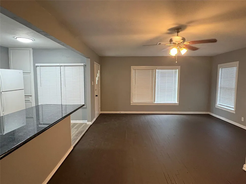 1603 W 8th Street Freeport, TX 77541