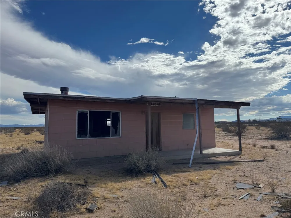 60849 Adele Rd Landers, CA 92285