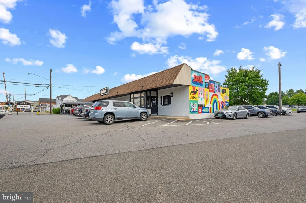 521 TWISTED TWIG LANE La Plata, MD 20646