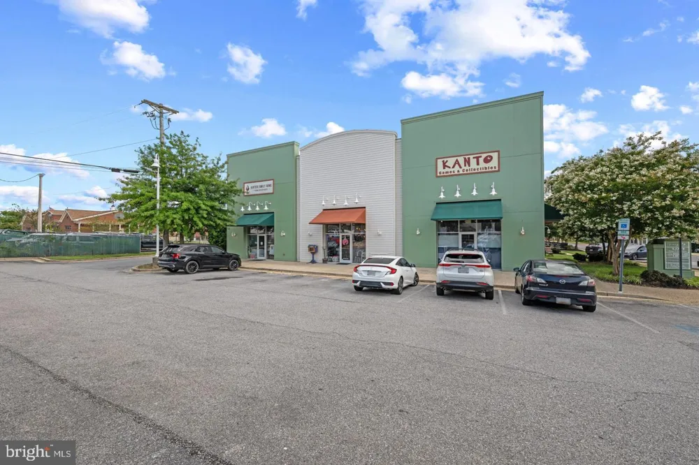 521 TWISTED TWIG LANE La Plata, MD 20646