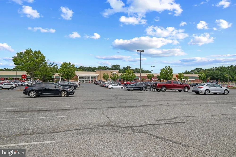 521 TWISTED TWIG LANE La Plata, MD 20646