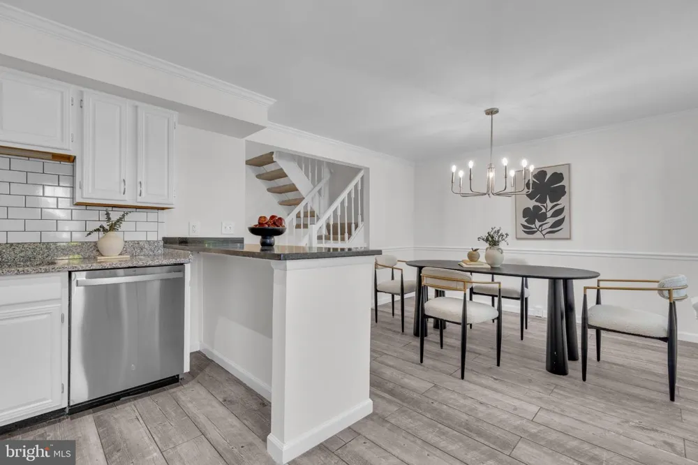 7980 TYSON OAKS CIRCLE Vienna, VA 22182