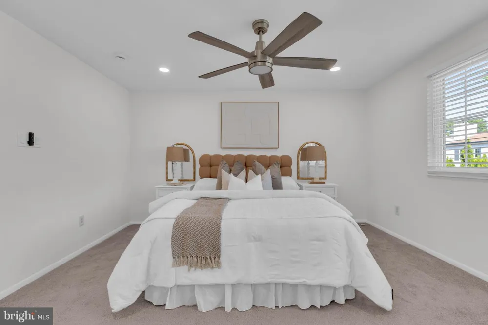 7980 TYSON OAKS CIRCLE Vienna, VA 22182