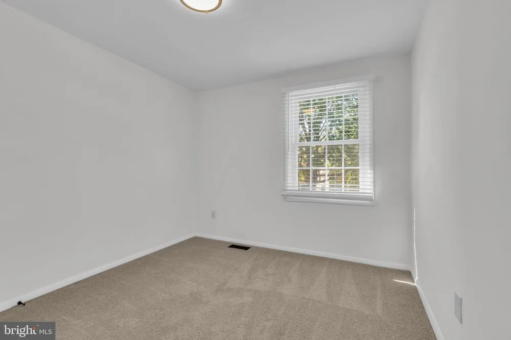 7980 TYSON OAKS CIRCLE Vienna, VA 22182