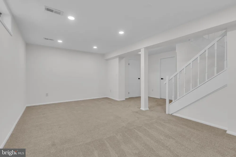 7980 TYSON OAKS CIRCLE Vienna, VA 22182