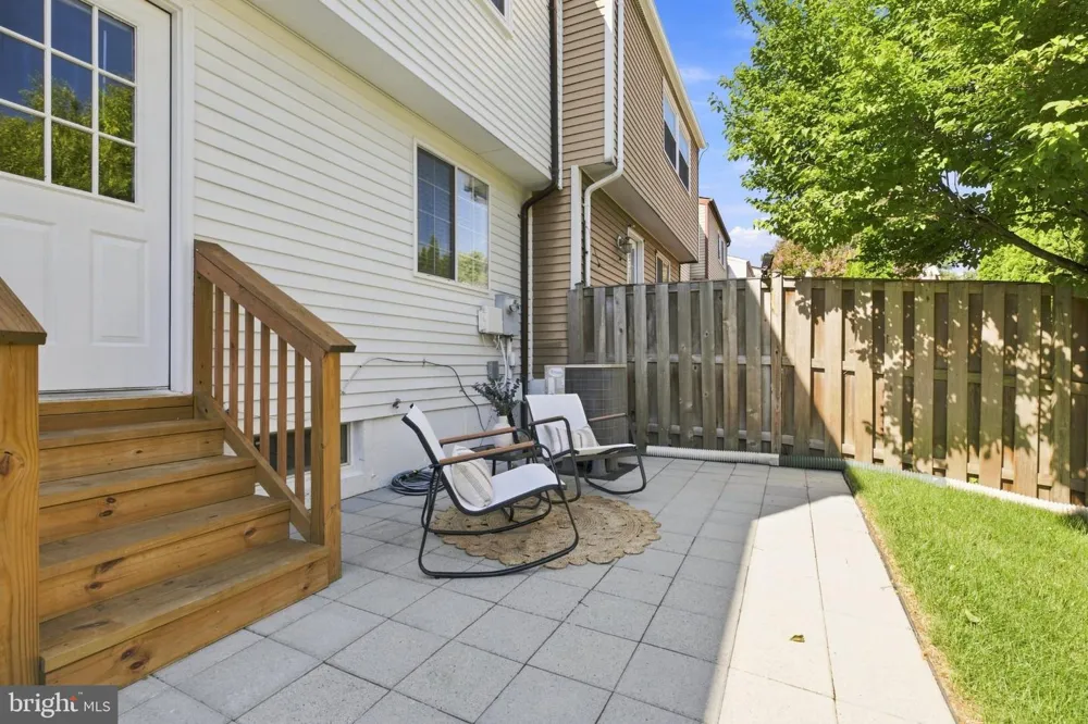 7980 TYSON OAKS CIRCLE Vienna, VA 22182