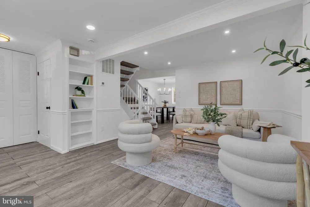 7980 TYSON OAKS CIRCLE Vienna, VA 22182