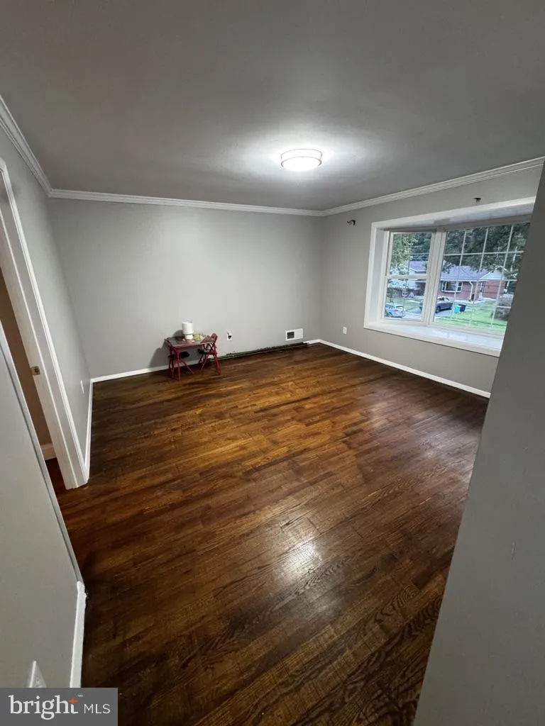 6831 NASHVILLE ROAD Lanham, MD 20706