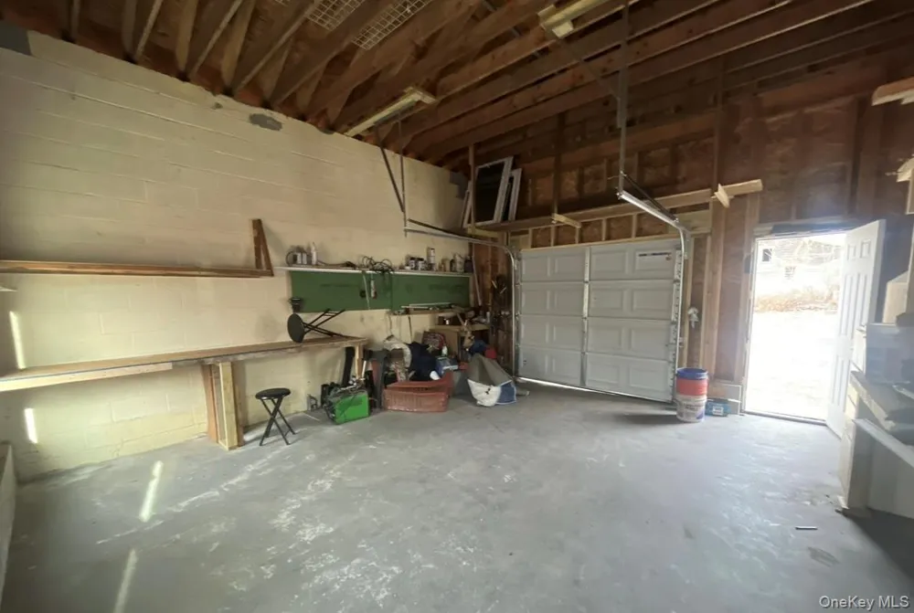 275 Emans Road #GARAGE Lagrangeville, NY 12540