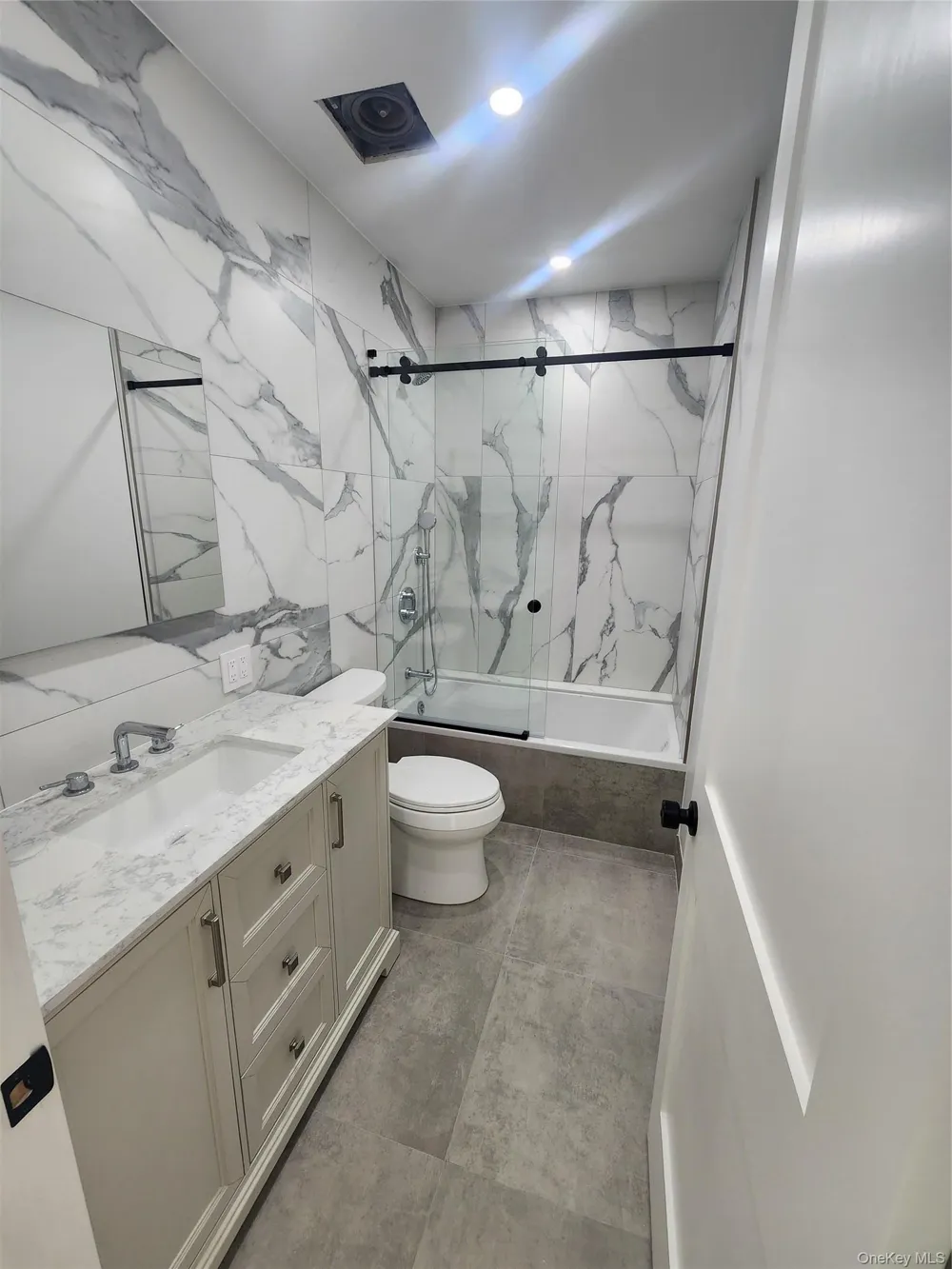 14 Hausman Street #1L Brooklyn, NY 11222