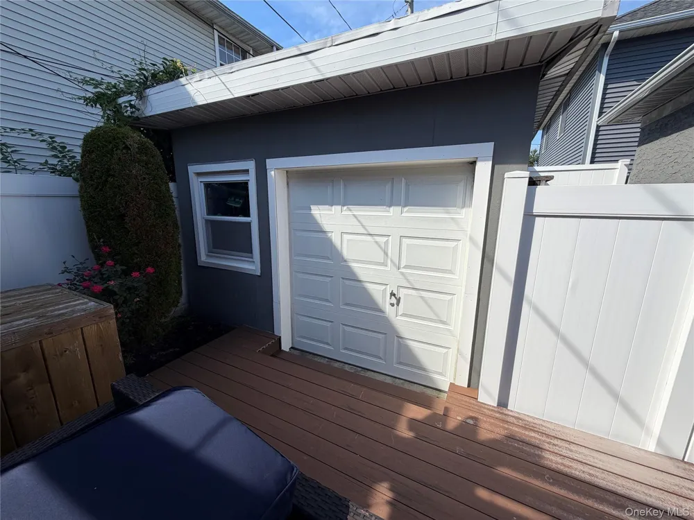 607 Lincoln Boulevard Long Beach, NY 11561