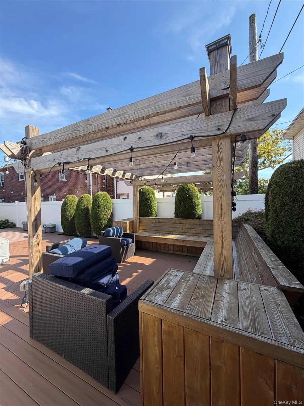 607 Lincoln Boulevard Long Beach, NY 11561