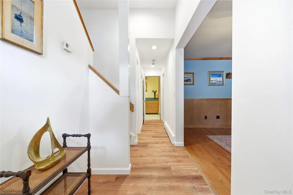 3 Finnin Place Bayville, NY 11709