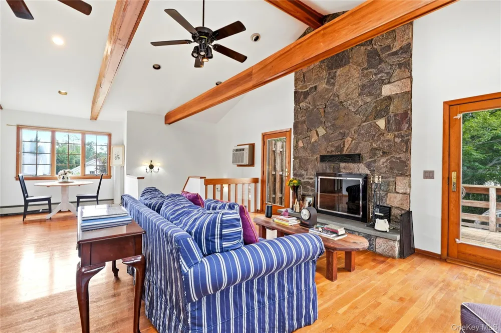 3 Finnin Place Bayville, NY 11709