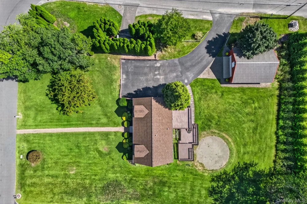 3 Josephs Drive Saugerties, NY 12477
