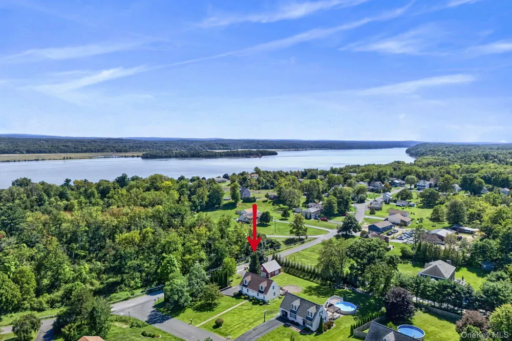 3 Josephs Drive Saugerties, NY 12477