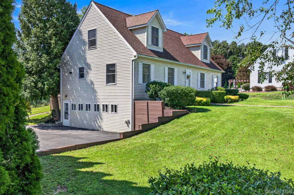 3 Josephs Drive Saugerties, NY 12477