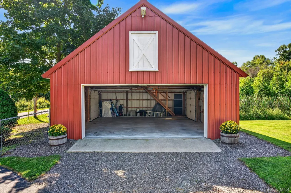 3 Josephs Drive Saugerties, NY 12477