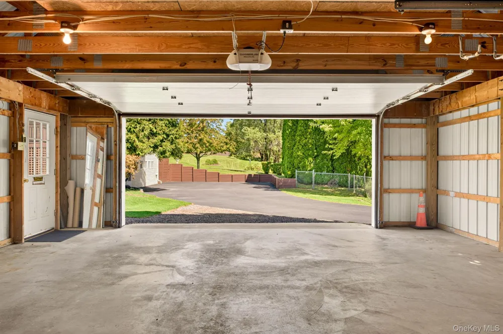 3 Josephs Drive Saugerties, NY 12477