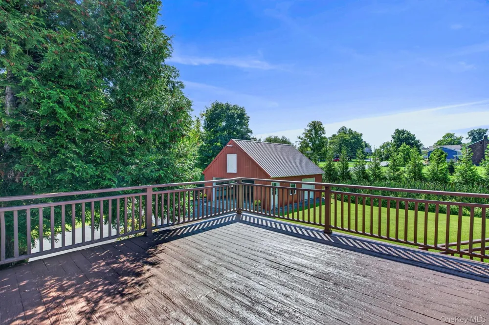 3 Josephs Drive Saugerties, NY 12477