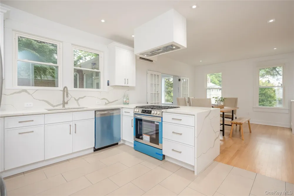 402 Westchester Avenue Mount Vernon, NY 10552