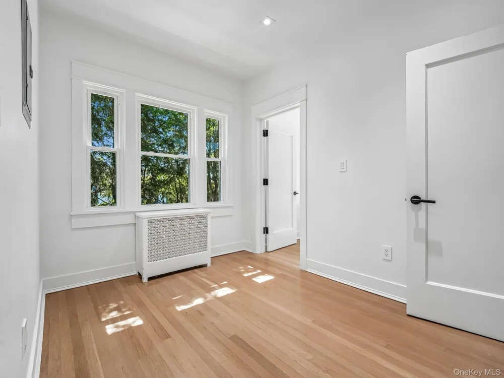 402 Westchester Avenue Mount Vernon, NY 10552
