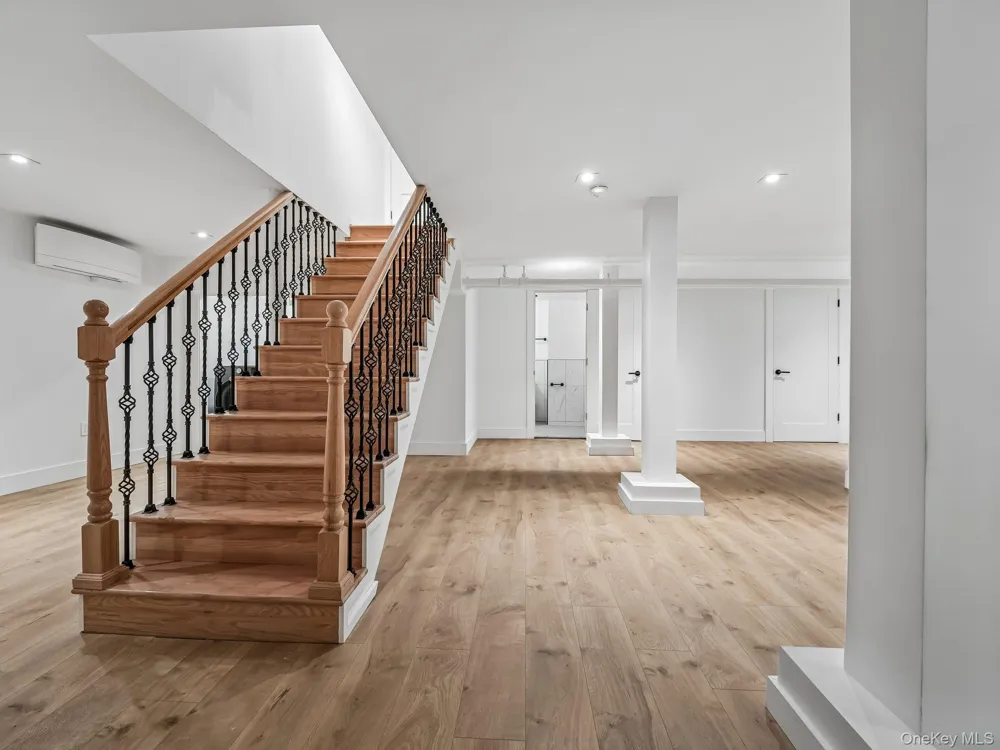 402 Westchester Avenue Mount Vernon, NY 10552