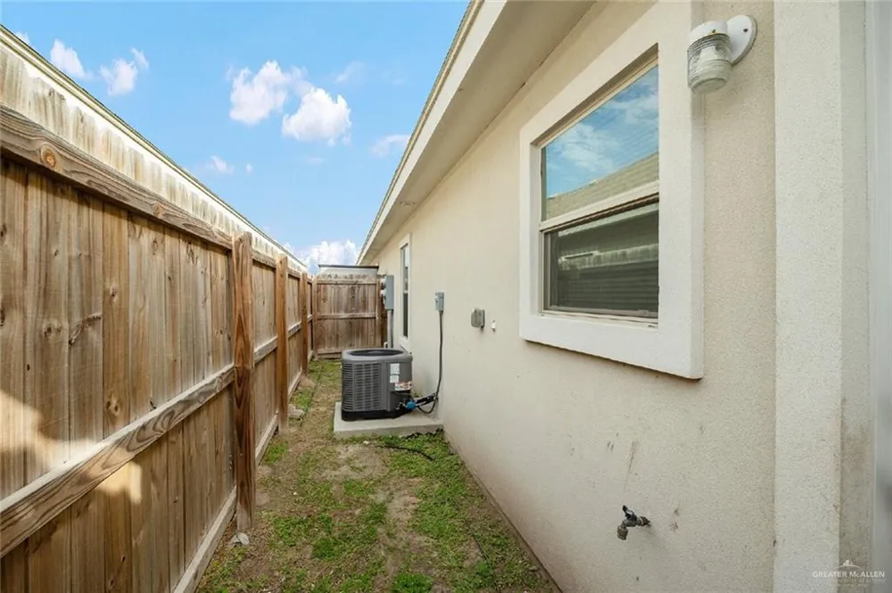 1415 Marcela Drive #1 Weslaco, TX 78596