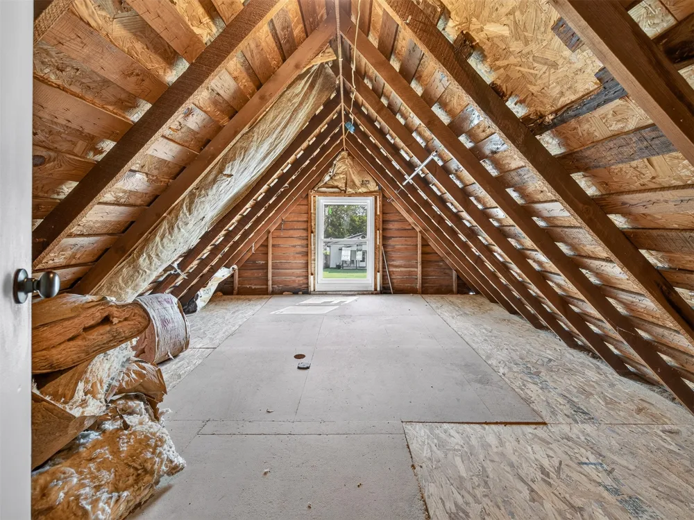 512 S Poplar Street Sapulpa, OK 74066