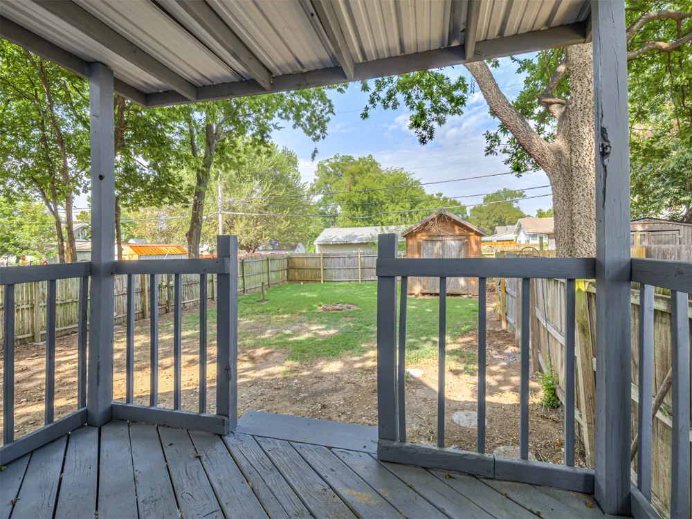 512 S Poplar Street Sapulpa, OK 74066
