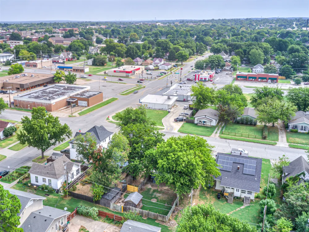 512 S Poplar Street Sapulpa, OK 74066