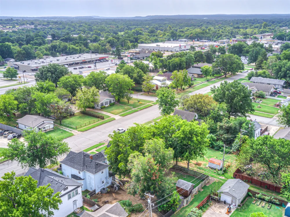 512 S Poplar Street Sapulpa, OK 74066