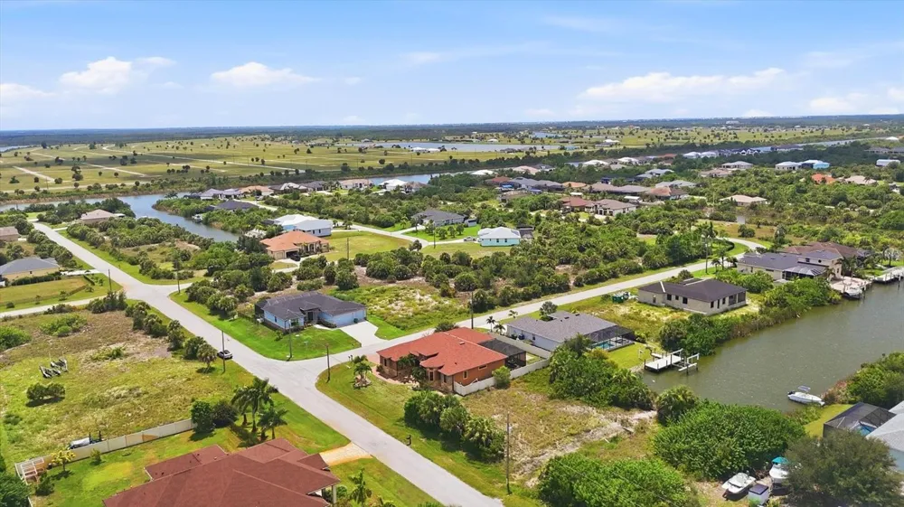10385 HARLINGEN STREET Port Charlotte, FL 33981