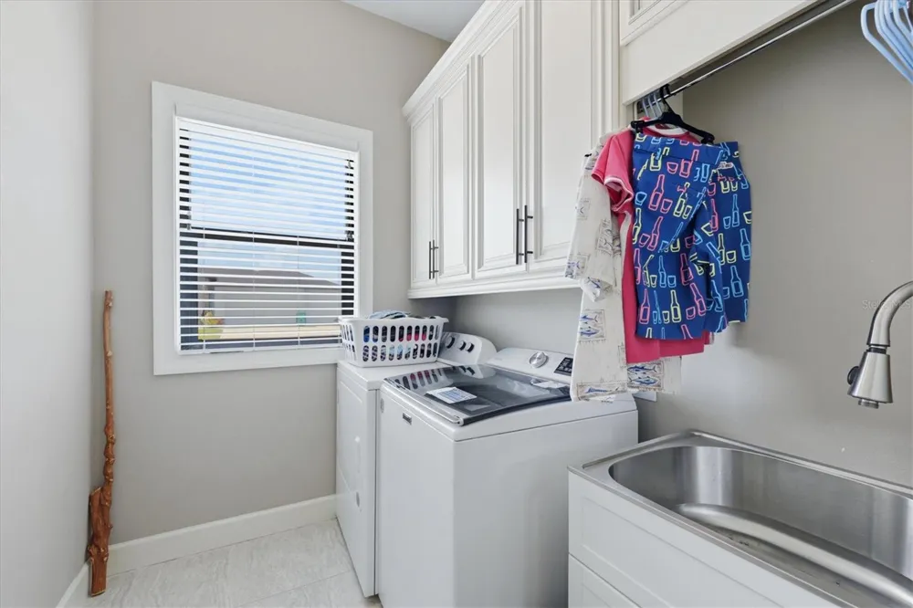 10385 HARLINGEN STREET Port Charlotte, FL 33981