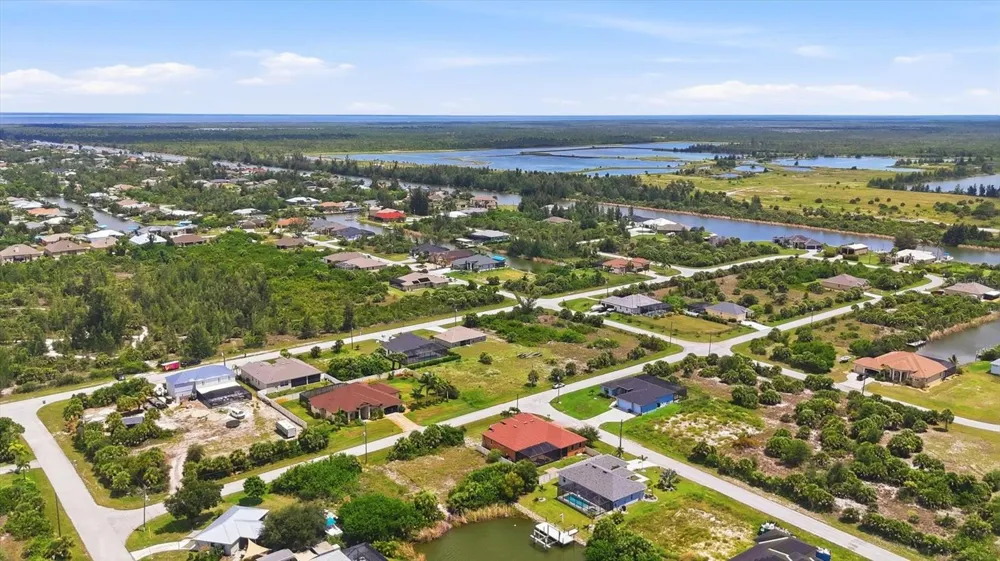 10385 HARLINGEN STREET Port Charlotte, FL 33981