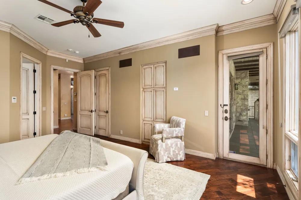 2305 Barton Creek Boulevard #29 Austin, TX 78735