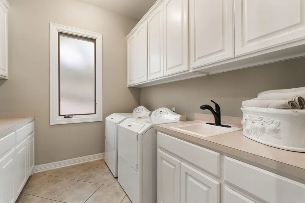 2305 Barton Creek Boulevard #29 Austin, TX 78735