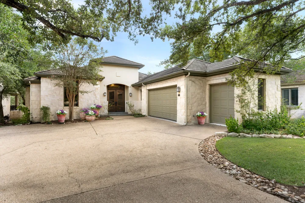 2305 Barton Creek Boulevard #29 Austin, TX 78735
