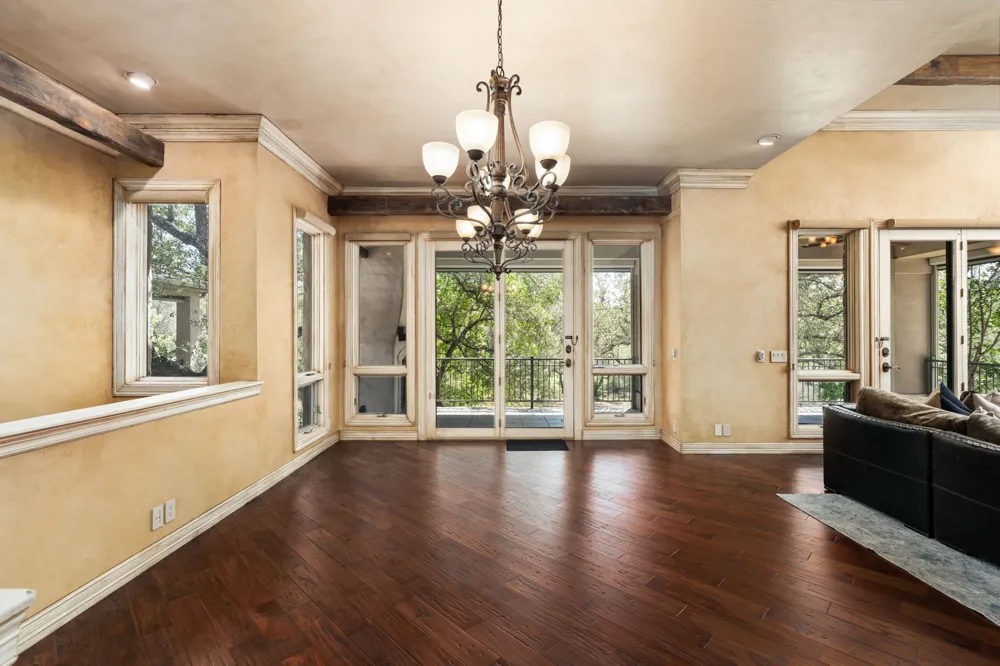 2305 Barton Creek Boulevard #29 Austin, TX 78735
