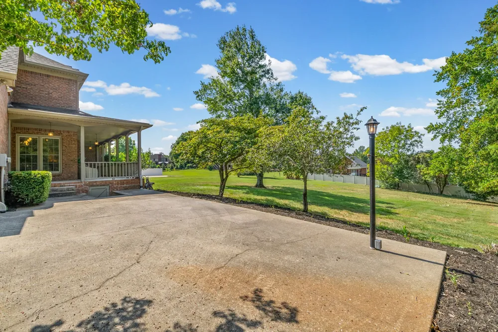 534 Pond Apple Rd Clarksville, TN 37043