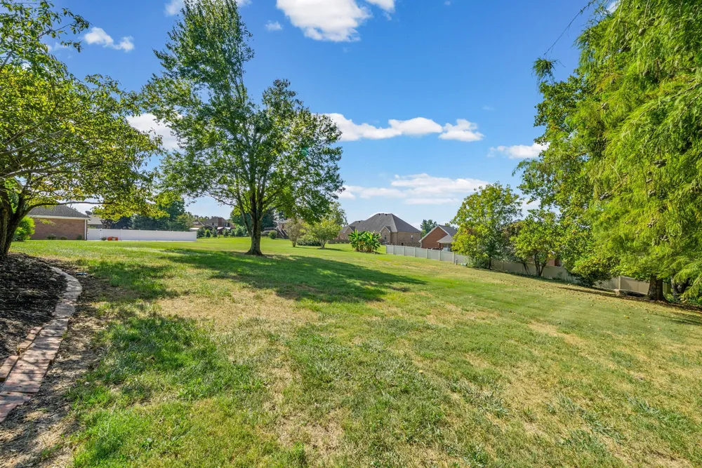 534 Pond Apple Rd Clarksville, TN 37043