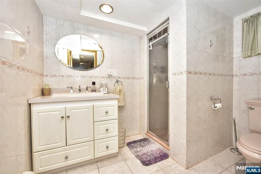519 Saint Pauls Avenue Cliffside Park, NJ 07010