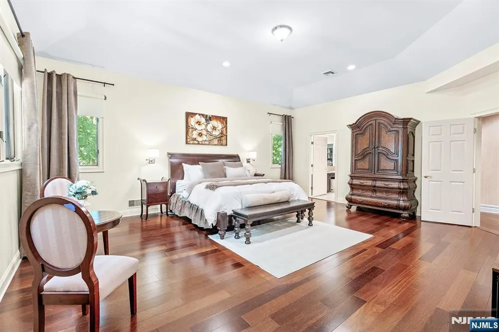 307 Daffodil Drive Norwood, NJ 07648